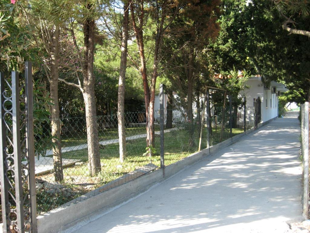 Vila Branka Čanj Εξωτερικό φωτογραφία