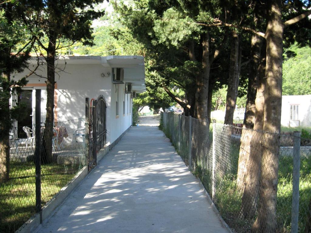 Vila Branka Čanj Εξωτερικό φωτογραφία